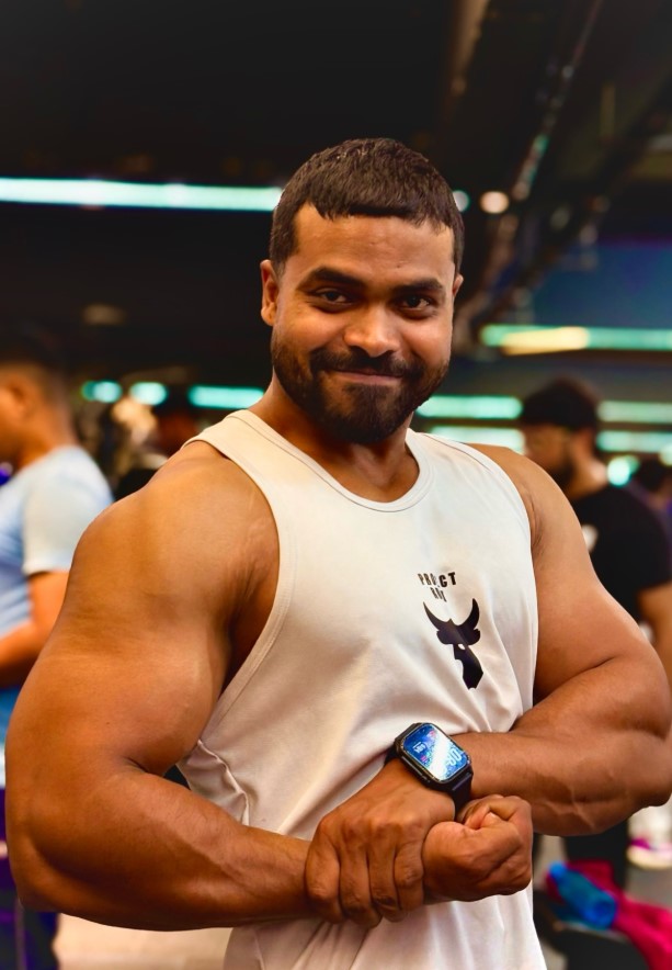 21 Fitness Factory team